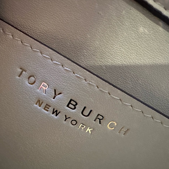 💰SOLD - 55814 - Tory Burch Lee Radziwill Small Satchel - Picture 16 of 16